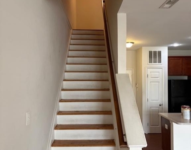 8141 Mission Hill - Photo Thumbnail 7