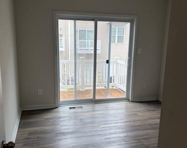 8141 Mission Hill - Photo Thumbnail 9