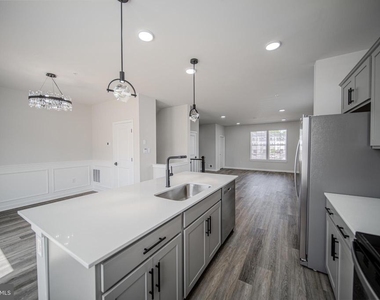 442 Whirl Lane - Photo Thumbnail 6