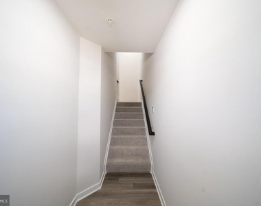442 Whirl Lane - Photo Thumbnail 1