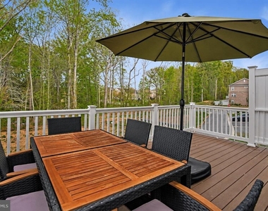 2764 Bridgewater Drive - Photo Thumbnail 2