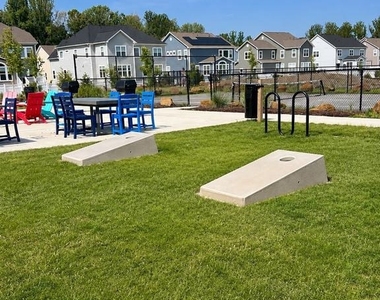 2764 Bridgewater Drive - Photo Thumbnail 32