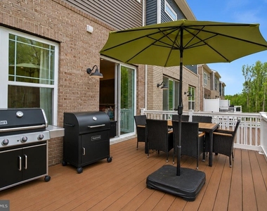2764 Bridgewater Drive - Photo Thumbnail 1