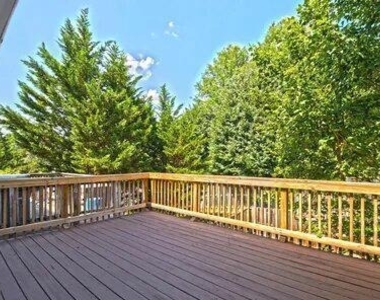 4982 Lockard Drive - Photo Thumbnail 7