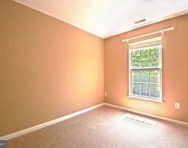 4982 Lockard Drive - Photo Thumbnail 19