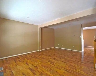4982 Lockard Drive - Photo Thumbnail 10