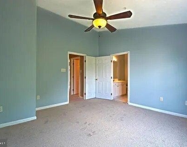 4982 Lockard Drive - Photo Thumbnail 13