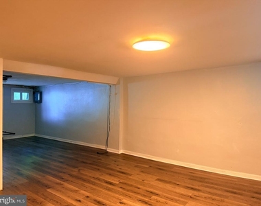 237 Linden Avenue - Photo Thumbnail 5