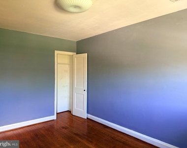 237 Linden Avenue - Photo Thumbnail 13