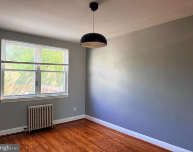 237 Linden Avenue - Photo Thumbnail 10