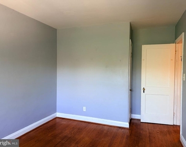 237 Linden Avenue - Photo Thumbnail 15