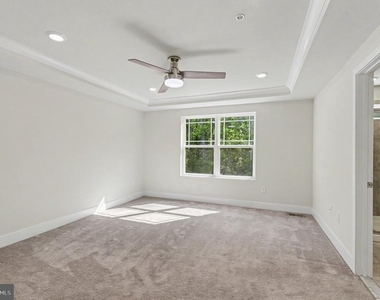 238 Waterstone Rd - Photo Thumbnail 22