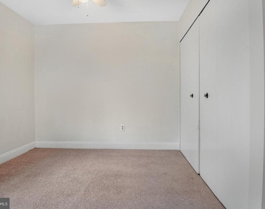 1055 Cedar Ridge Court - Photo Thumbnail 11