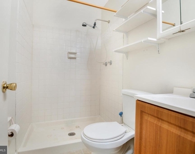 1055 Cedar Ridge Court - Photo Thumbnail 9