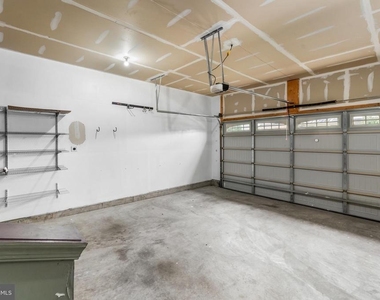 7570 Arundel Woods Drive - Photo Thumbnail 54