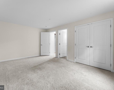 7570 Arundel Woods Drive - Photo Thumbnail 47