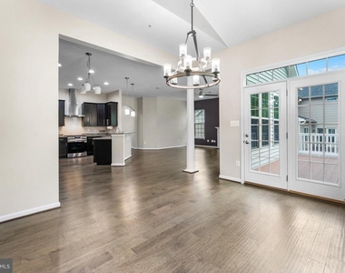 7570 Arundel Woods Drive - Photo Thumbnail 26