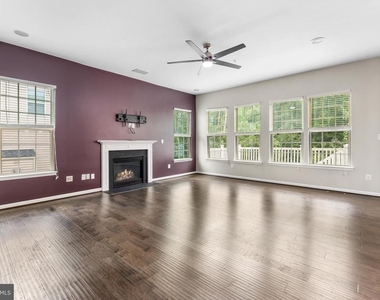 7570 Arundel Woods Drive - Photo Thumbnail 21