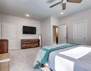 3344 Watershed Boulevard - Photo Thumbnail 14