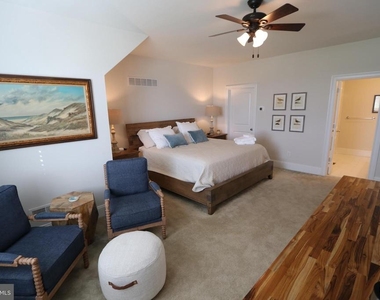 18834 Bethpage Drive - Photo Thumbnail 9