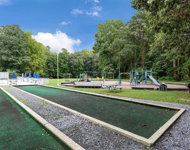 33179 Woodland Court S - Photo Thumbnail 38