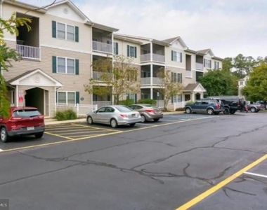 400 Cascade Lane - Photo Thumbnail 25