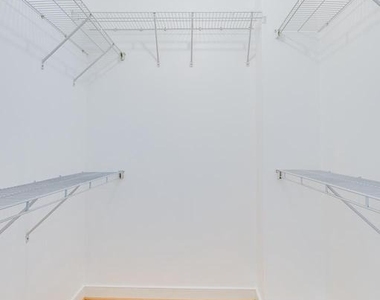 631 D Street Nw - Photo Thumbnail 15