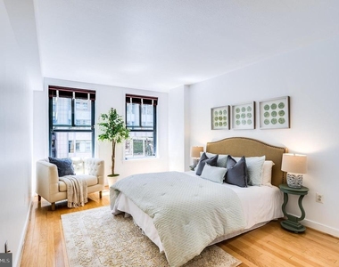 631 D Street Nw - Photo Thumbnail 13