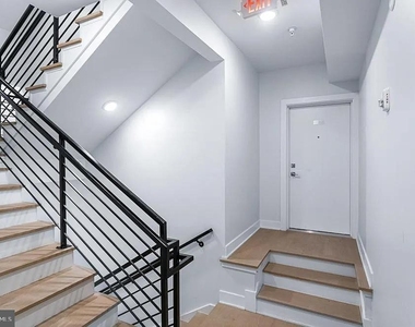 1109 Fern Street Nw - Photo Thumbnail 8