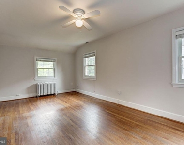 4933 47th Street Nw - Photo Thumbnail 20