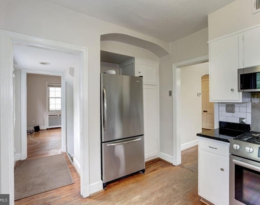 4933 47th Street Nw - Photo Thumbnail 13