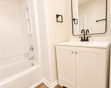 1416 Tangora Lane - Photo Thumbnail 11