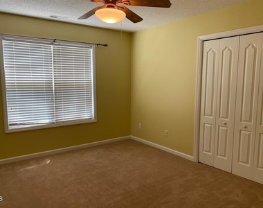 3117 Cregler Drive - Photo Thumbnail 10