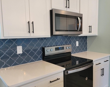 1551 Wendell Valley Boulevard - Photo Thumbnail 12