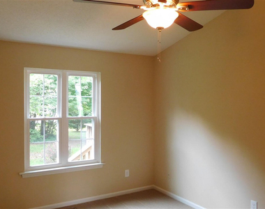 3512 Lytham Place - Photo Thumbnail 16