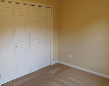 3512 Lytham Place - Photo Thumbnail 10