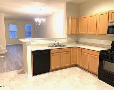 3857 Cary Glen Boulevard - Photo Thumbnail 15