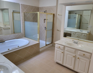 4044 Barton Park Place - Photo Thumbnail 16