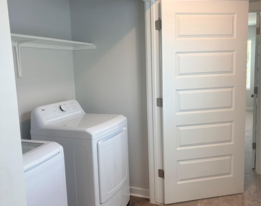 2279 Oscar Eli Place Pl - Photo Thumbnail 14