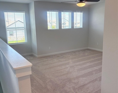 2279 Oscar Eli Place Pl - Photo Thumbnail 2