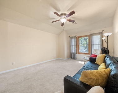 1512 Amelia Dr - Photo Thumbnail 17