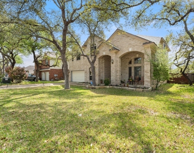 1512 Amelia Dr - Photo Thumbnail 2
