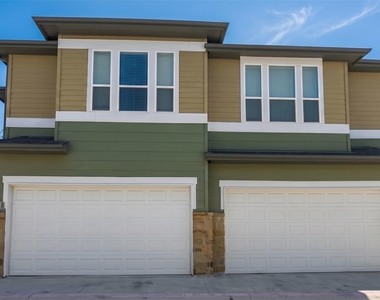 1015 Vista View Dr - Photo Thumbnail 14