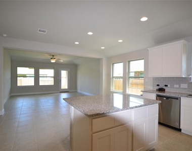 3477 Pauling Loop - Photo Thumbnail 3