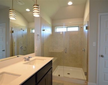 3477 Pauling Loop - Photo Thumbnail 7
