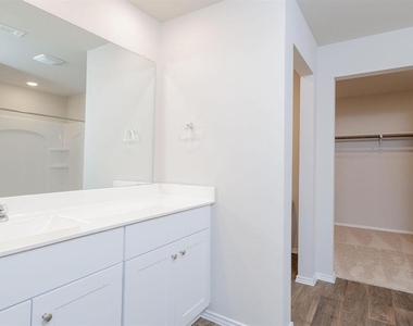 6009 Ronee Leah Dr - Photo Thumbnail 9