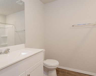 6009 Ronee Leah Dr - Photo Thumbnail 11