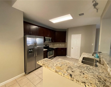 1413 Haley Gray Dr - Photo Thumbnail 21