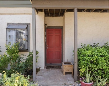 2215 Post Rd - Photo Thumbnail 8