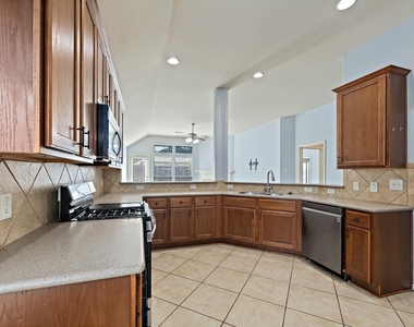 11617 Glen Knoll Dr - Photo Thumbnail 12